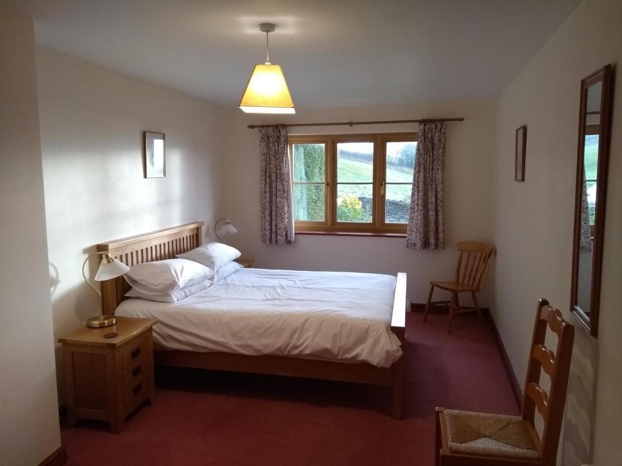 Llinos Cottage Бiuмарис Екстериор снимка
